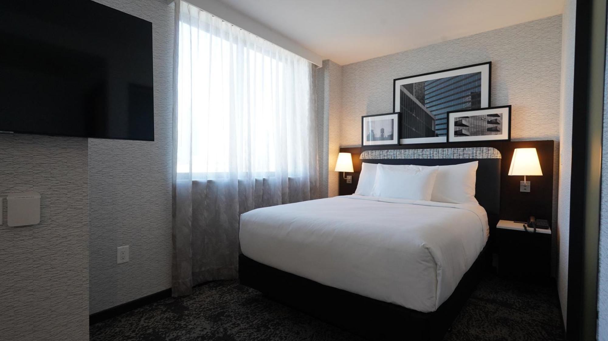 Doubletree By Hilton Long Island City, Ny Нью-Йорк Экстерьер фото