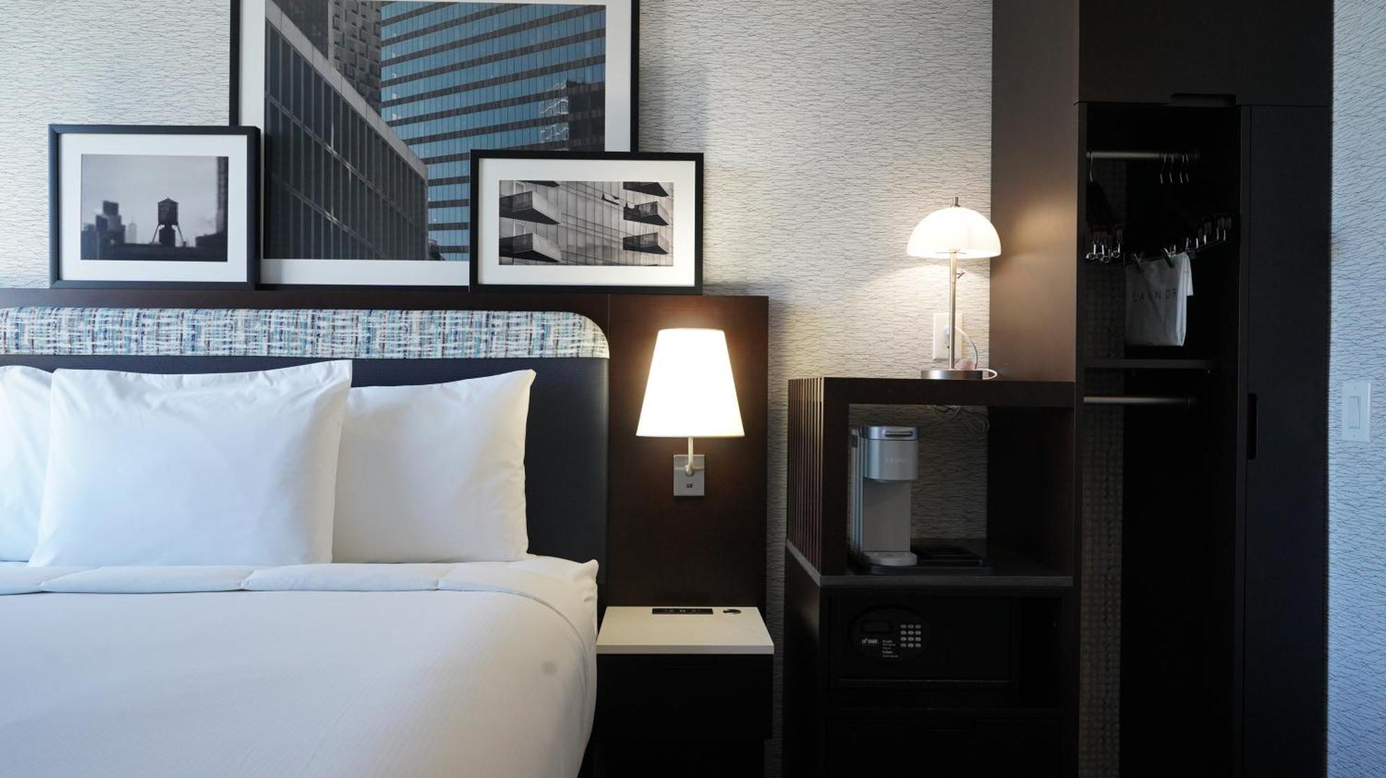 Doubletree By Hilton Long Island City, Ny Нью-Йорк Экстерьер фото