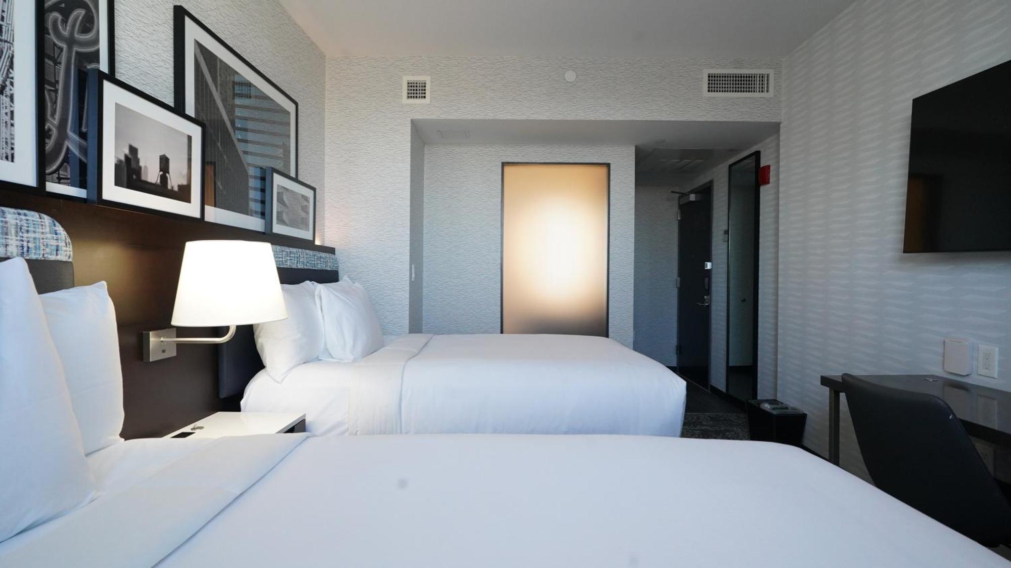 Doubletree By Hilton Long Island City, Ny Нью-Йорк Экстерьер фото