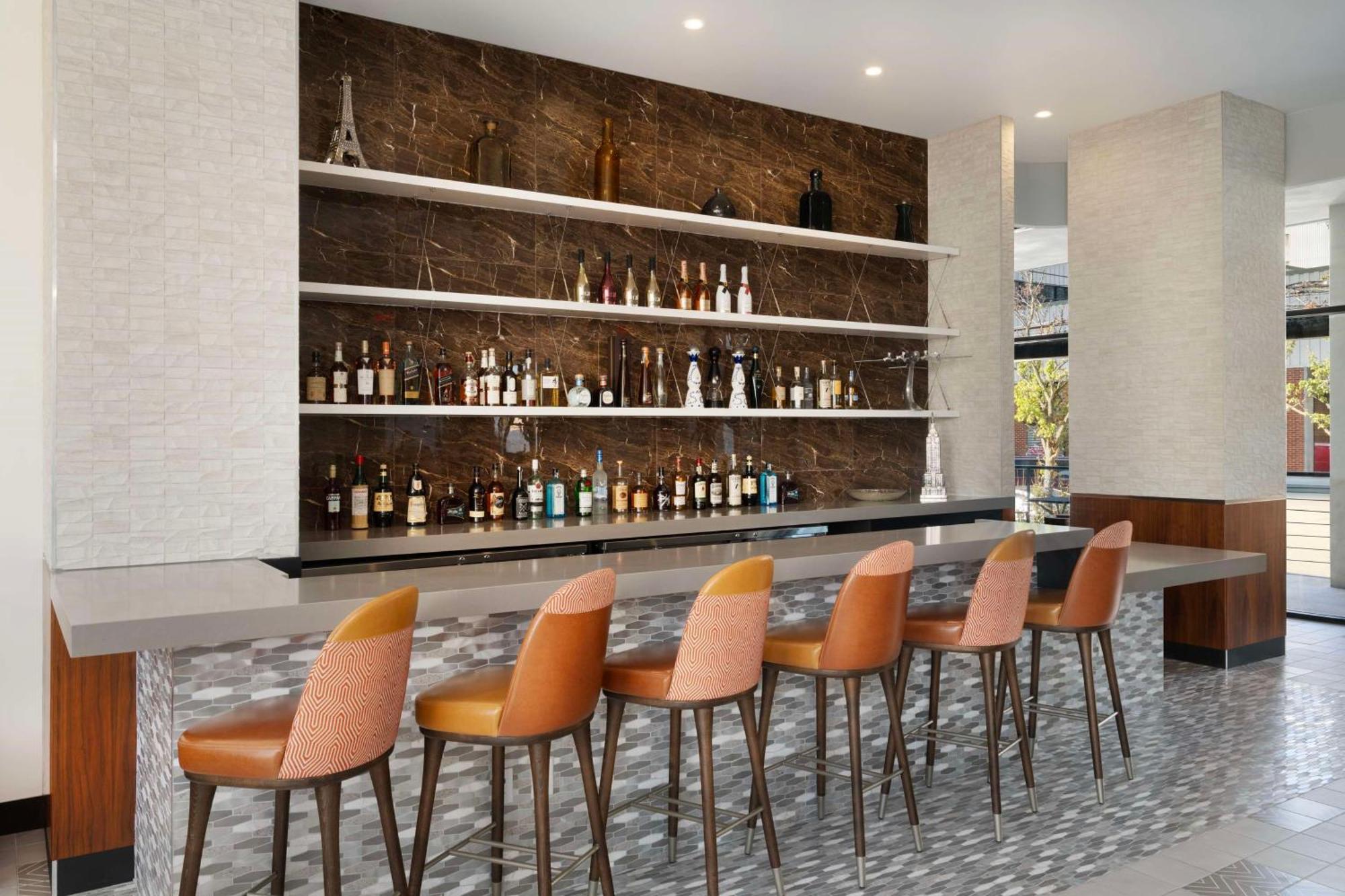 Doubletree By Hilton Long Island City, Ny Нью-Йорк Экстерьер фото