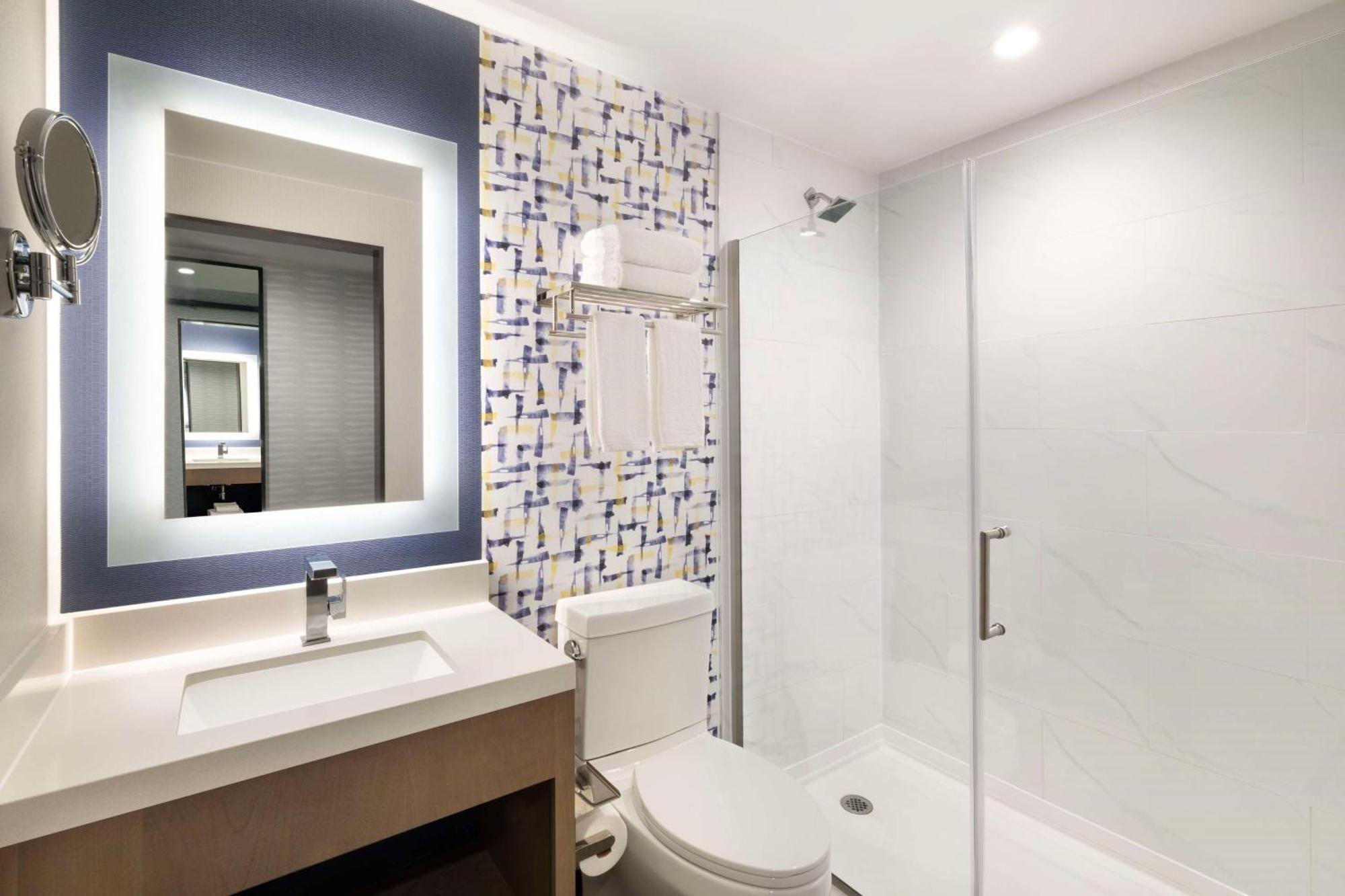 Doubletree By Hilton Long Island City, Ny Нью-Йорк Экстерьер фото