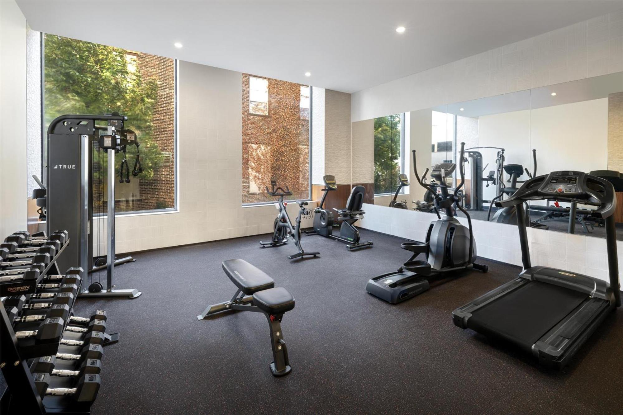 Doubletree By Hilton Long Island City, Ny Нью-Йорк Экстерьер фото