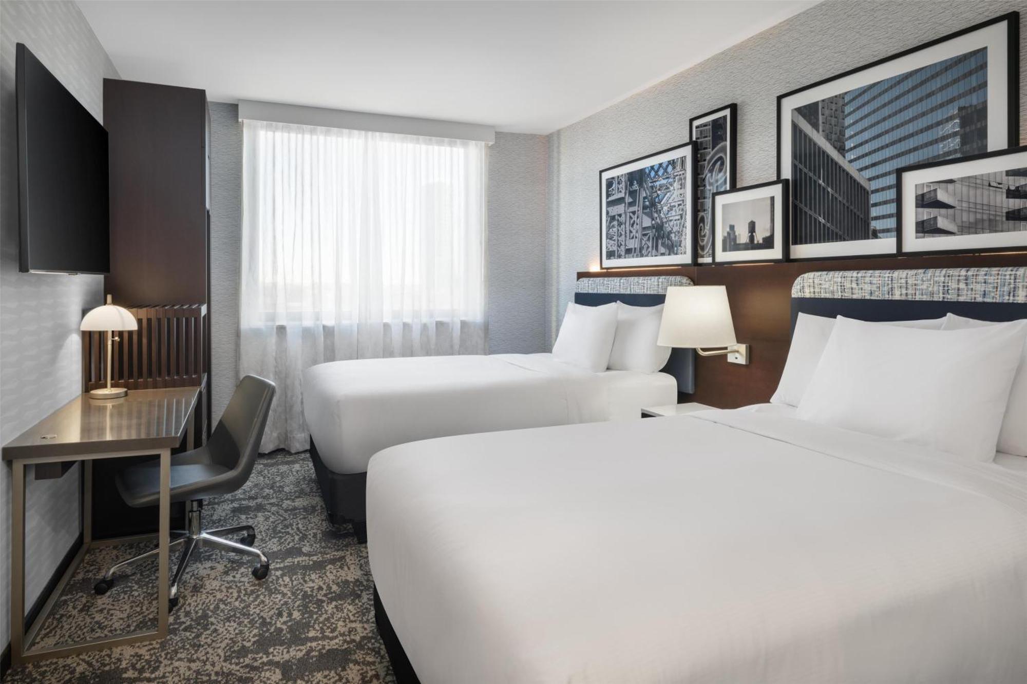 Doubletree By Hilton Long Island City, Ny Нью-Йорк Экстерьер фото